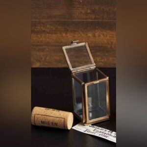 COPY - New Mud Pie Silver Cork Display Box